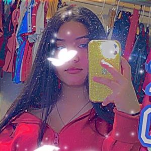 Meet your Posher, Connie